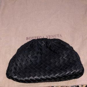 Bottega Veneta • Intrecciato Leather Black Clutch